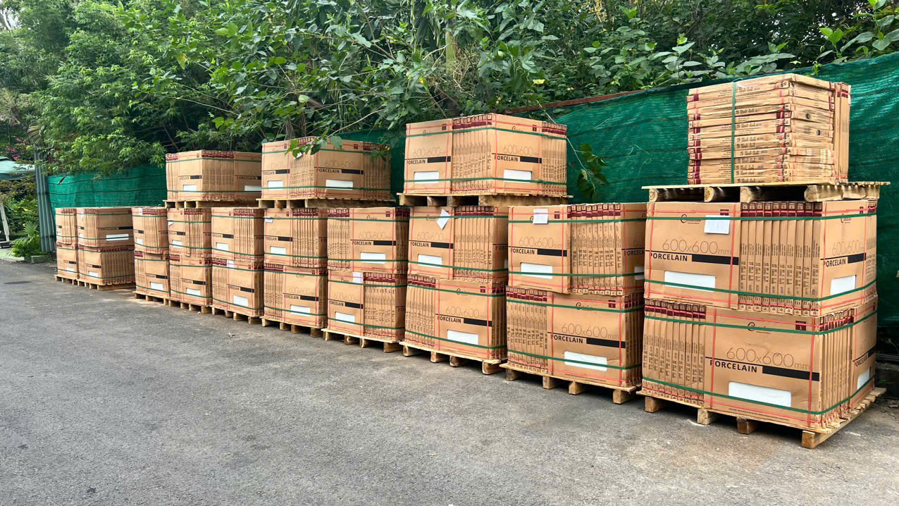 Không gian nội thất và vật liệu cao cấp